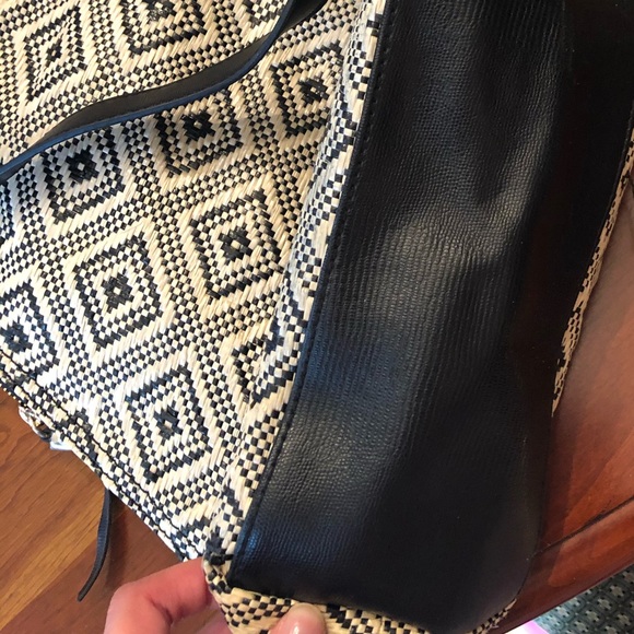 Stella & Dot purse - Picture 7 of 7